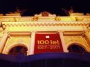 100 let